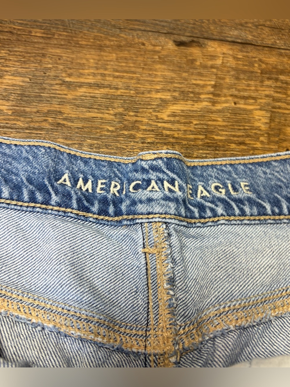American Eagle Super High Rise Baggy Wide Leg Jeans Women's 14 Distressed - Picture 3 of 9
